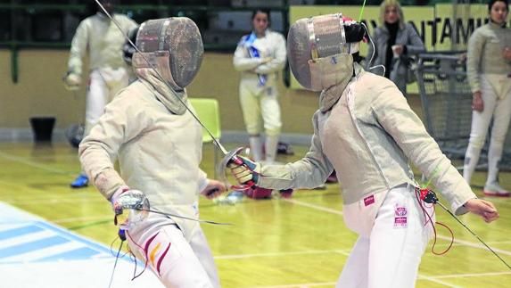 Rusia confirma su dominio en el sable femenino