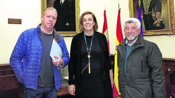 Valdeolmillos acondicionará el solar de las antiguas escuelas como espacio de ocio