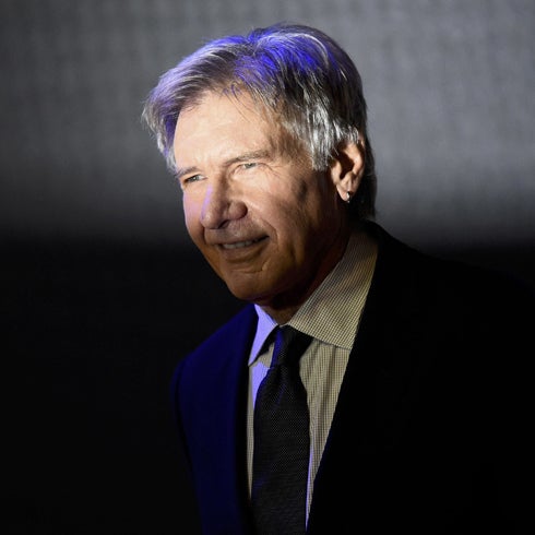 Harrison Ford, investigado por sobrevolar con su avioneta por encima de un avión de pasajeros