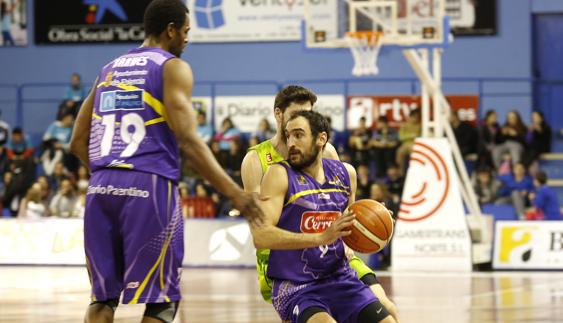 El Palencia Baloncesto, victoria y liderato