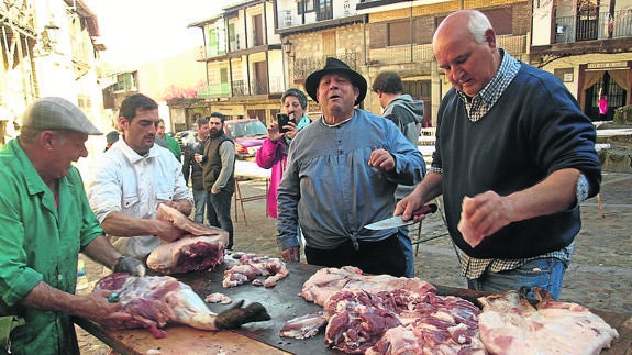 La Fiesta de la Matanza Tradicional llega a Cepeda con una gran participación