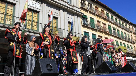 ¿Qué tienen en común Trump, Rajoy y la avenida de la Constitución?