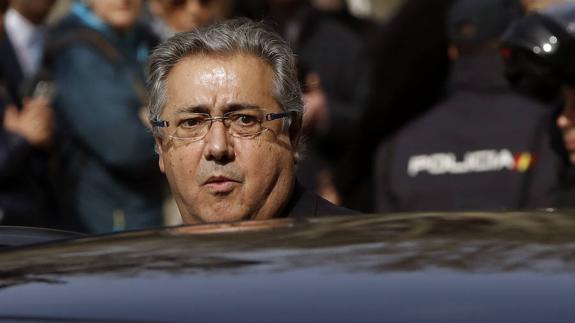El ministro Zoido se suma a la campaña por redes para hallar a la salmantina desaparecida