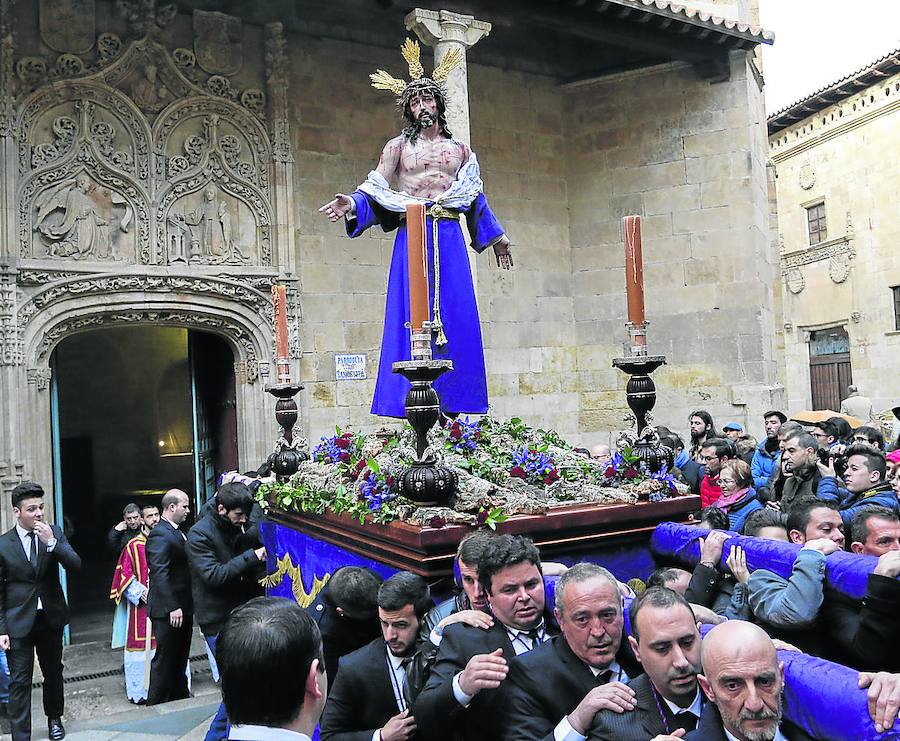  El Despojado inunda de fe su Vía Crucis cuaresmal