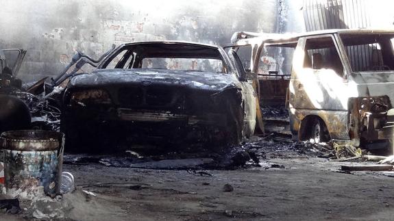 Intoxicado un conocido traficante de Valladolid al intentar sofocar un incendio