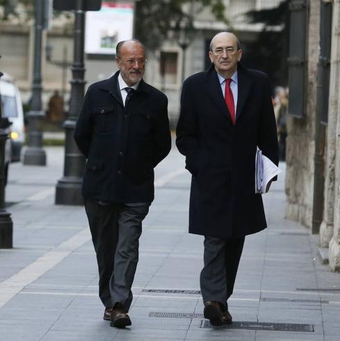 León De la Riva, imputado por el aval del soterramiento