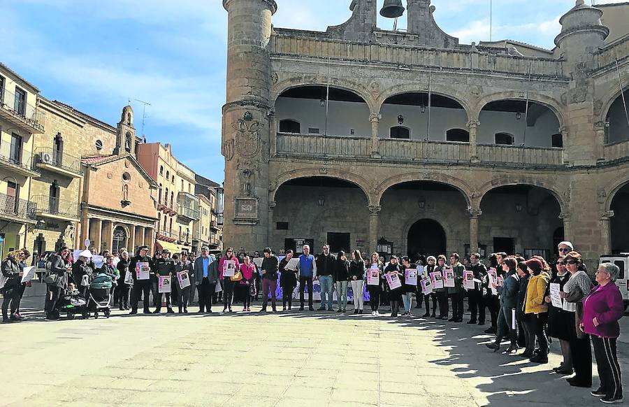 La provincia reivindica el papel de la mujer en la sociedad