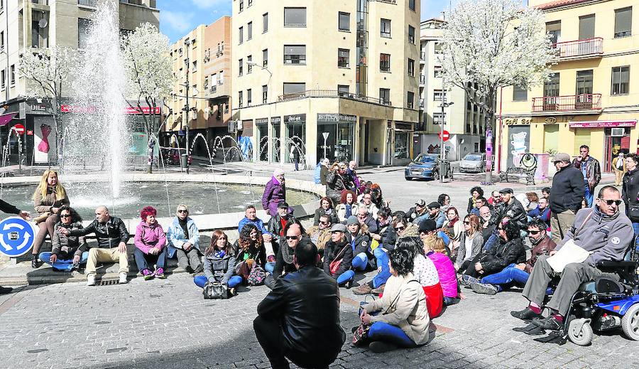 El Oeste reclama su mercadillo