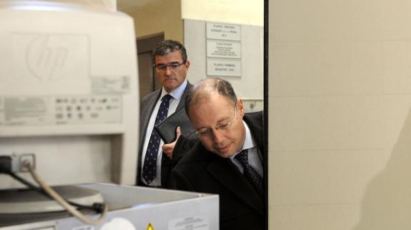 El Ayuntamiento busca imputar a Blanco y Sánchez por el aval del soterramiento