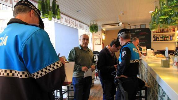 El Ayuntamiento gana el pleito por la retirada de la pantalla de la calle Cervantes