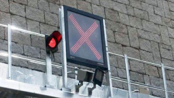 El radar de tramo de los túneles de Guadarrama caza a una media de 481 conductores al mes