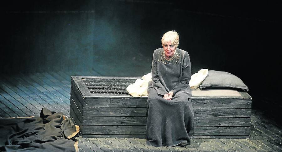 Concha Velasco, Verónica Forqué o Carlos Hipólito, teatro de nivel en Salamanca