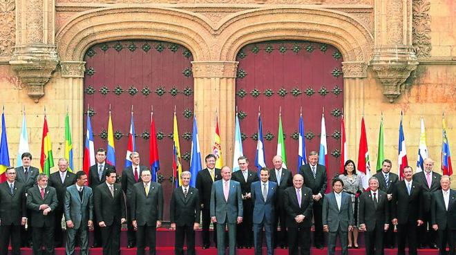 El Senado avala a Salamanca para liderar el proyecto universitario de Europa y América