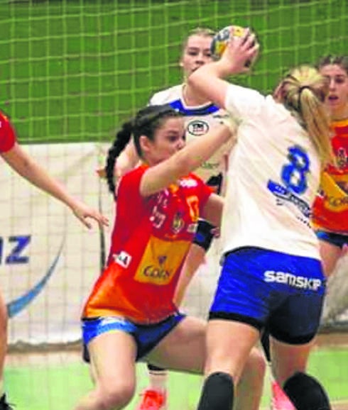 La palentina Elena Cuadrado gana el Preeuropeo con la selección júnior