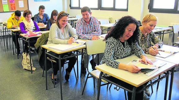 La Escuela de Idiomas de Palencia recupera ligeramente la matrícula