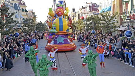 Descubre todos los nuevos secretos de Disneyland París en su 25 cumpleaños