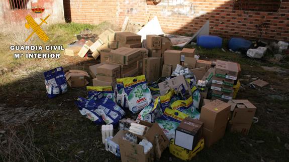 La Guardia Civil desarticula una banda criminal dedicada al butrón