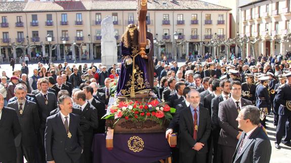 El 'Abuelo' nazareno de Palencia ya tiene su medalla