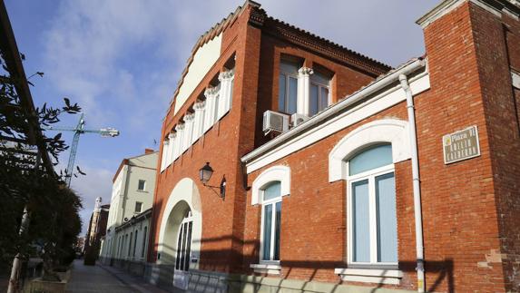 Ganemos insiste en el cambio de denominación de la calle Federico Mayo