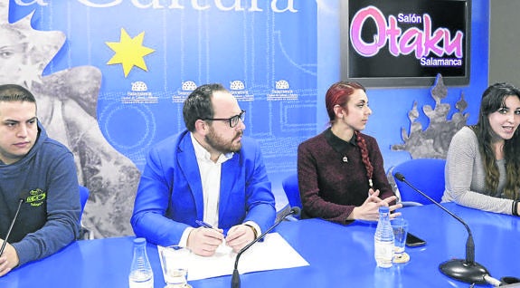 El Ayuntamiento ofrece su apoyo al Salón Otaku como alternativa de ocio saludable para los jóvenes