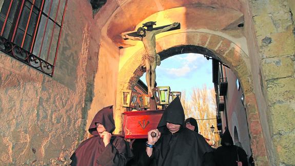 Segovia encara una Semana Santa muy especial