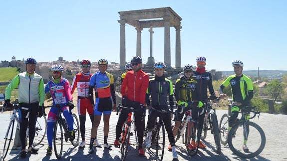 De Ávila a Cádiz, 24 horas para pedalear 629 kilómetros