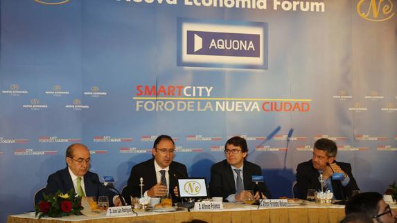 El alcalde resalta que el paro juvenil de Palencia es el más bajo de la región gracias a Renault