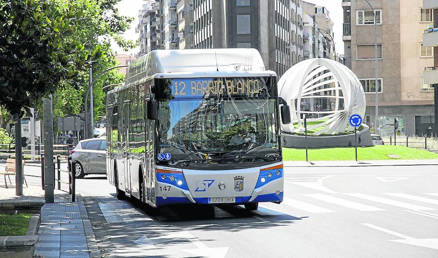 Sin noticias de la prometida reordenación del autobús urbano nueve meses después
