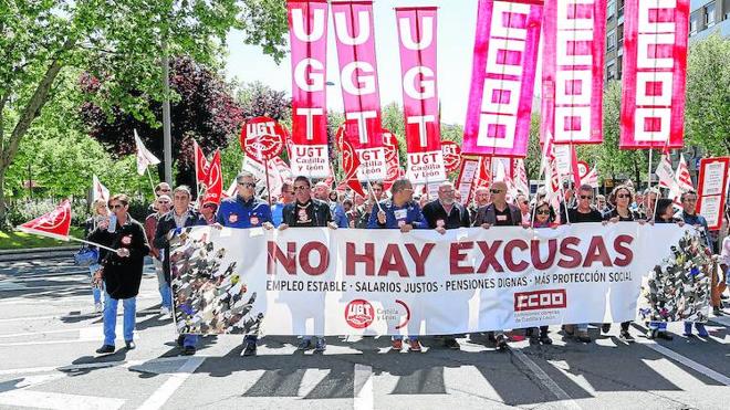UGT y CC OO exigen que la mejora económica llegue ya a los salarios