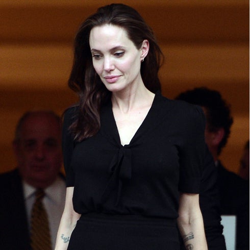 Angela Jolie muestra su mejor sonrisa