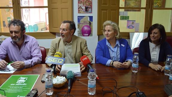 La AECC de Ávila manifiesta su «rabia» hacia la Consejería de Sanidad y pasa al 'plan B'