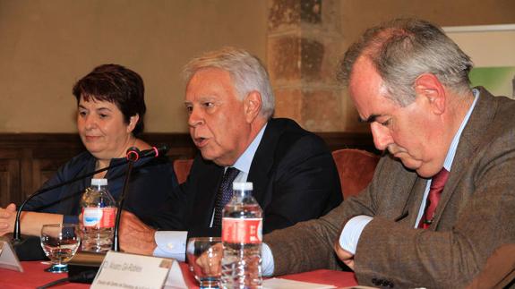 Felipe González descarta que las primarias puedan producir una escisión en el PSOE