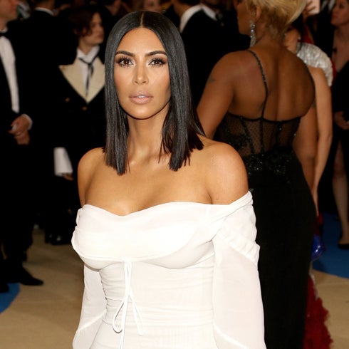 Kim Kardashian tiene dos candidatas para ser el vientre subrogado de su tercer hijo