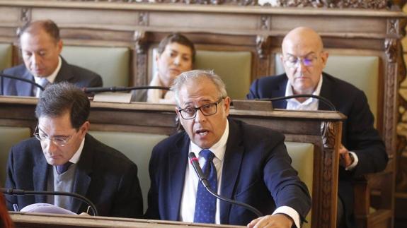 «Es un gobierno sin proyecto y que está llevando a Valladolid a menos»