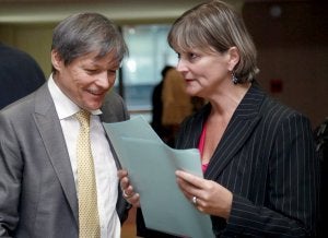 Bruselas vincula el incremento de la cuota de azúcar a la negociación de la futura PAC