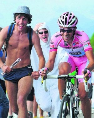 El TAS abre a Contador las puertas del Tour
