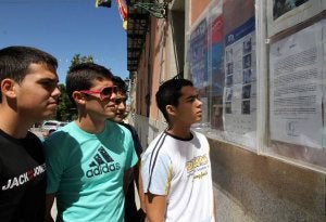 El Real Sitio publica el bando que prohibe el baño en las fuentes