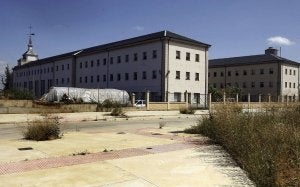Detenido un hombre de 73 años acusado de empujar por un balcón a su mujer, de 75